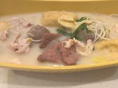 -谭仔米线(皇庭广场店)