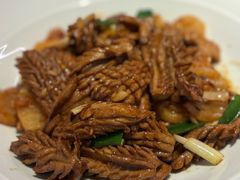 爆炒腰花-闫府私房菜·百年鲁菜(恒隆店)