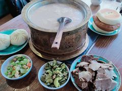 -蒙亨·手把肉·蒙古包文化主题餐厅(天恒广场店)