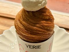 -VERIE BAKEHOUSE
