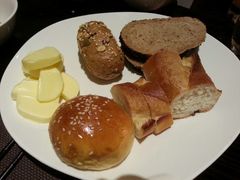 面包-上海东方佘山翰悦阁酒店·Vie全日制餐厅