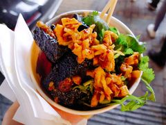 臭豆腐-黑色经典臭豆腐·湖南特产(坡子街店)