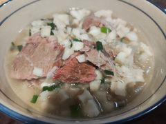 普通羊肉泡馍-老兰家传统烧烤炒菜泡馍(小南门店)