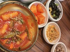 -烧肉一番·新韩式炭火烤肉(大岭山店)