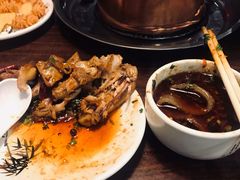 -超越炭火牛蛙火锅鸡(河东店)
