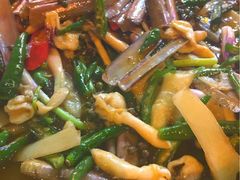 -去吃小龙虾·江湖菜·烧烤(南滨路店)