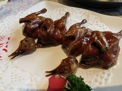 妙龄乳鸽-香山家宴