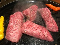 -炼火烤肉店
