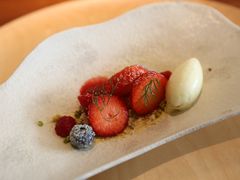 草莓腌渍蓝莓冰淇淋-Fujiya 1935