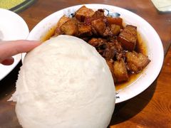 酒酿馒头红烧肉-临江宴餐厅·桐庐菜(富春江店)