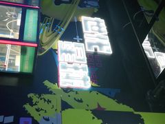 -世代星球·保龄球·镭战真人CS·团建(杨浦店)