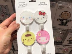-名创优品(山东青岛华润万象城店)