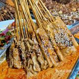 十年不涨价一元一串的西安本地人超爱的烤肉