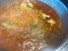 -野山舂·贵州现舂酸汤火锅(鸿通城店)