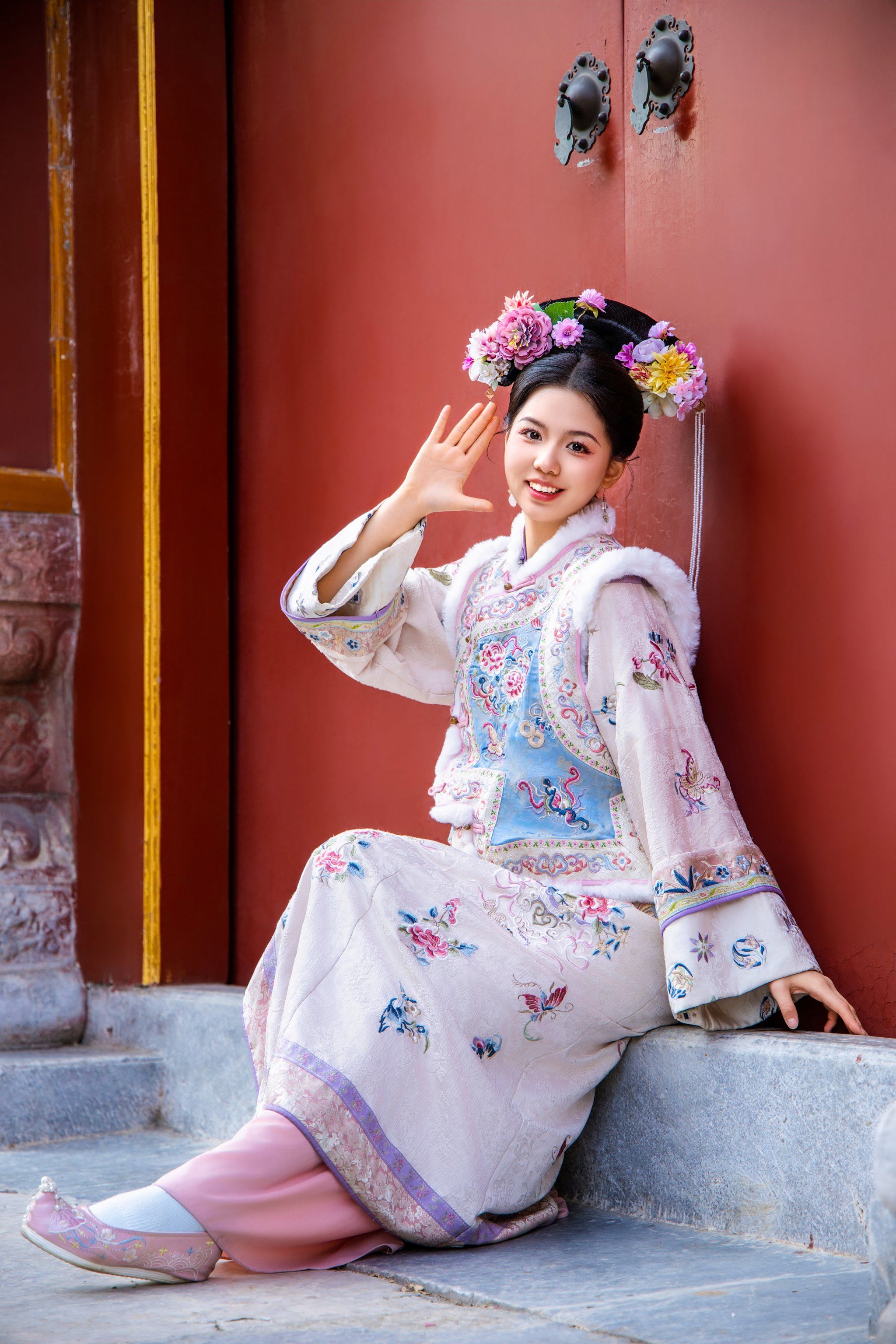 可可爱爱的冬款格格装来啦.喜欢的宝子们抓