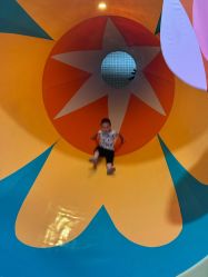 -动力星球家庭亲子游乐中心