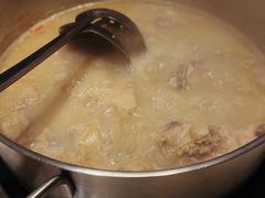 -煲王粤菜餐厅(中侨中心店)