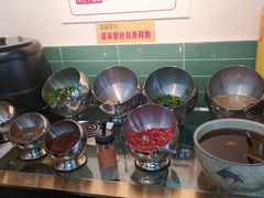 -瓜西西重庆火锅(花溪店)