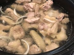 -东椰·海南椰子鸡火锅(朝阳门店)