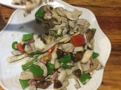 -小锅巴纳西餐厅
