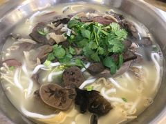 羊杂汤-清真·玛丽亚新疆菜主题餐厅(浙江中路店)