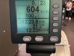 -TOP健身私教工作室(侨香店)