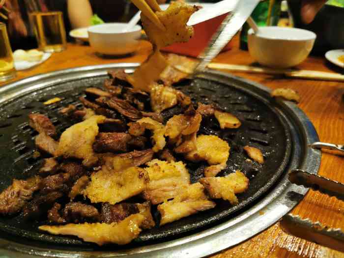 本味炭火烤肉(总店)-"差评!我因为大众点评认识并找到这家.