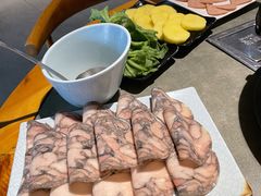 至臻乌鸡卷-贰重天冰煮羊自助火锅(东坝店)