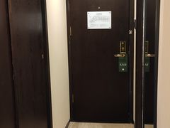 -广东大厦酒店(广州北京路步行街纪念堂地铁站店)