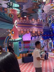 -Qmiss家庭娱乐中心(恒隆广场店)