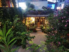 -全有福烙锅店小院