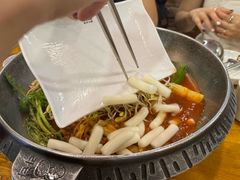 -喇喇排骨火锅·传统韩式脊骨汤(望京西园总店)