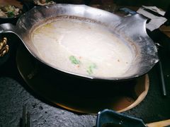 -湊湊火锅·茶憩(上海合生汇店)