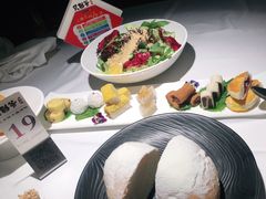 -贝勒爷·酥不腻烤鸭