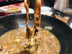 -胡须佬鸡煲四季火锅店(石厦西村直营店)