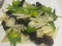 -怡得观滇餐厅·地道昆明菜·1996(海埂大坝店)