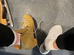 -冠军冰场CHAMPION RINK(凯德广场店)