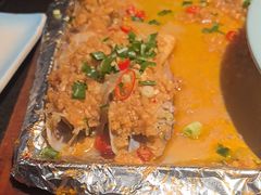 -鸿宇海鲜烧烤(红海新区店)