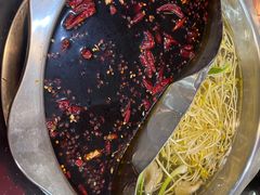 -储奇门鳝鱼火锅(总店)