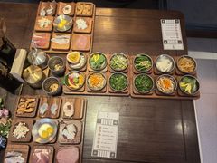 -银米·云南传统过桥米线(双廊黑金冠店)