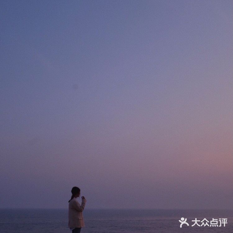 青岛｜小麦岛海边落日拍照教学，教你拍大片