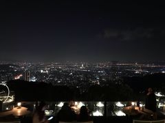 -草山夜未眠景观餐厅