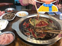 -重庆鸭肠王自助火锅广场