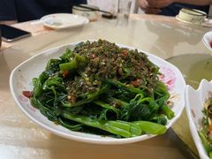 -洪霞餐馆
