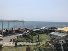 -Cafe Aewol Monsant