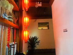 -挂旗柴锅鸡(蚌山区嘉年华店)