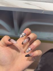 -丽心自助美甲美睫