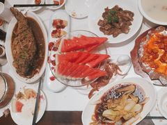 -梅利汴京烤鸭•开封豫菜地标店(东大街店)