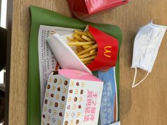 -麦当劳(徐汇漕溪北路百脑汇店)