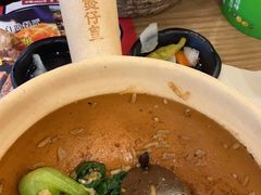 -煲仔皇腊味煲仔饭(经四万达店)